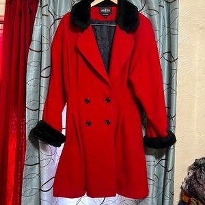 Braeton vintage designer Red large